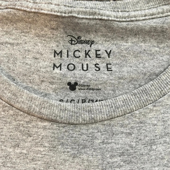 NWOT Unisex Disney Mickey Mouse short sleeve t-shirt Small - Picture 2 of 2